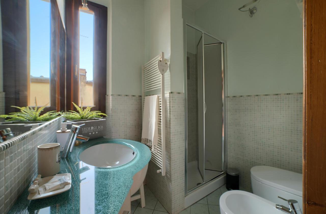 Duccio Flat Santa Maria Novella Apartment Firenze Bagian luar foto