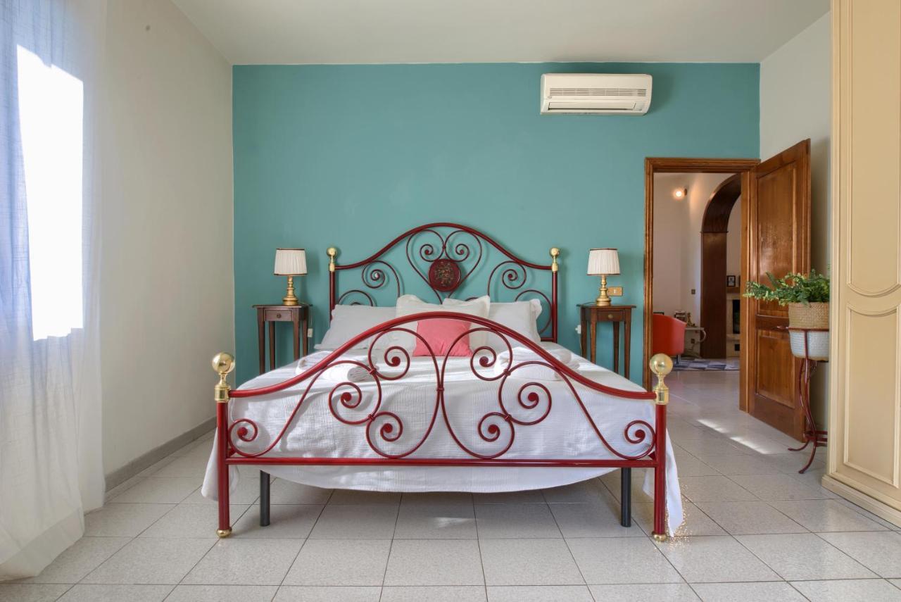 Duccio Flat Santa Maria Novella Apartment Firenze Bagian luar foto